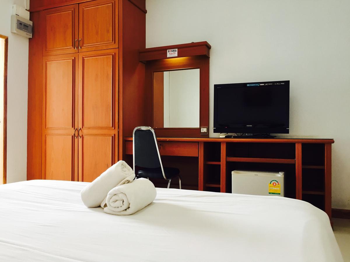 Panchan Place Ubon Ratchathani Extérieur photo