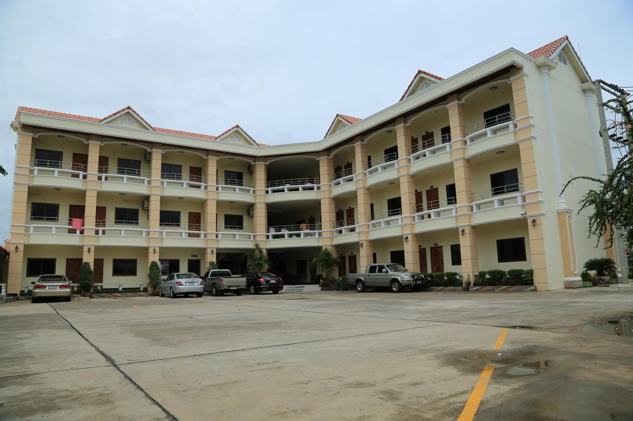 Panchan Place Ubon Ratchathani Extérieur photo