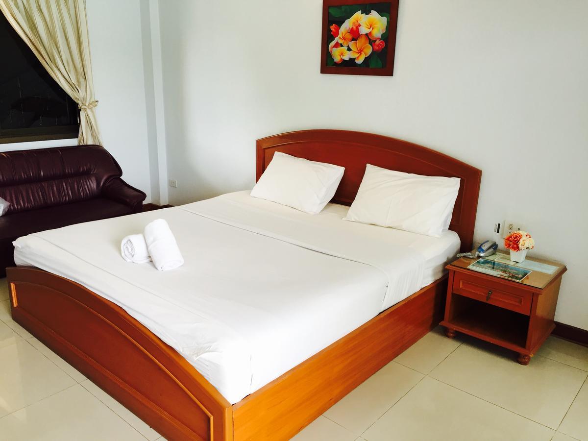 Panchan Place Ubon Ratchathani Extérieur photo